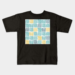 Abstract geometric hand drawn strokes seamless pattern. Kids T-Shirt